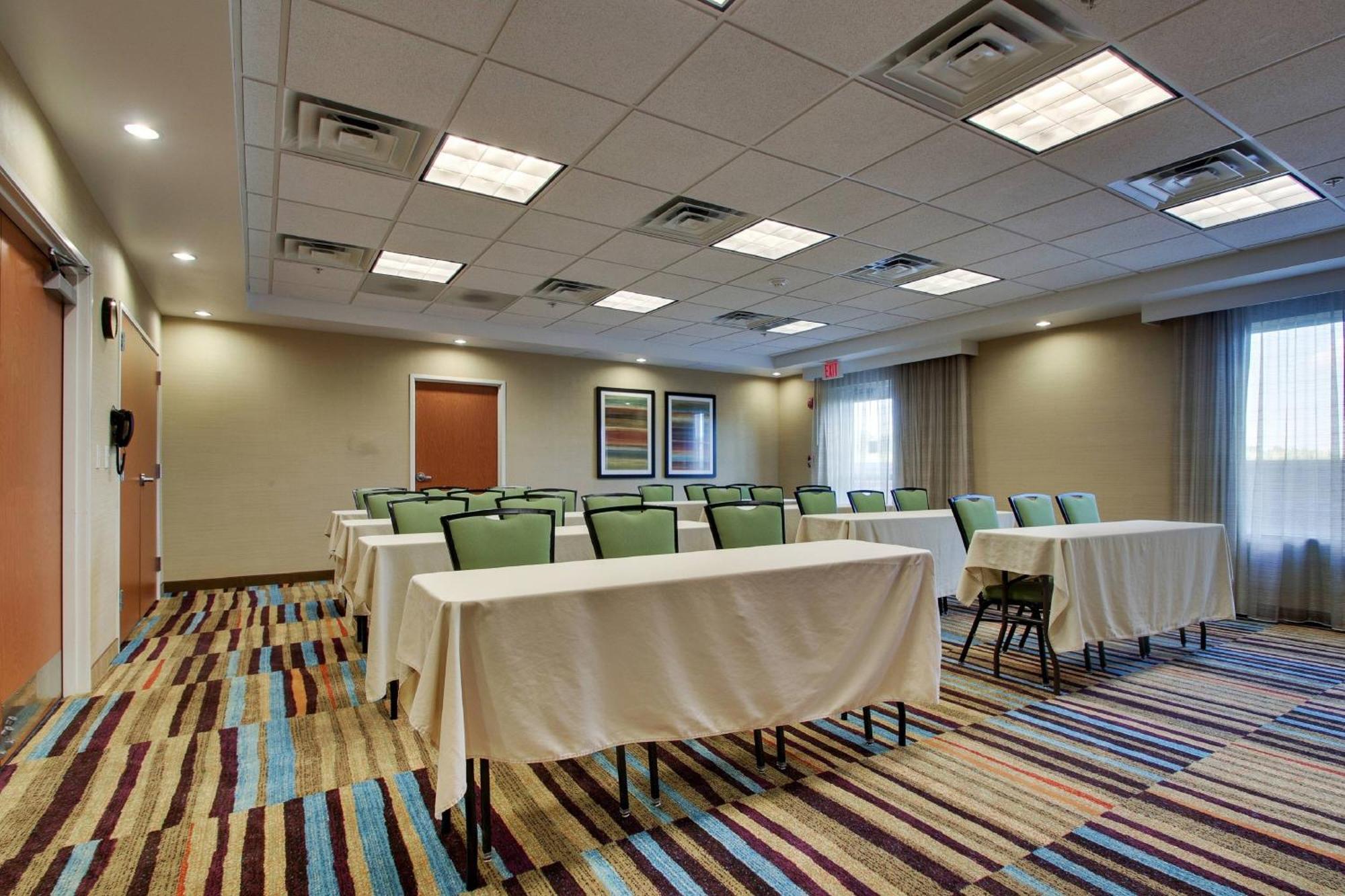 Fairfield Inn & Suites By Marriott Ottawa Starved Rock Area Exterior foto