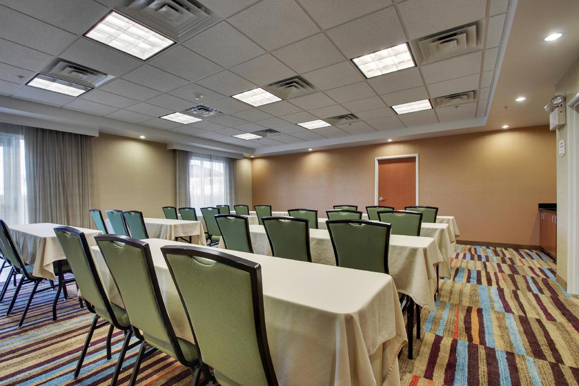 Fairfield Inn & Suites By Marriott Ottawa Starved Rock Area Exterior foto